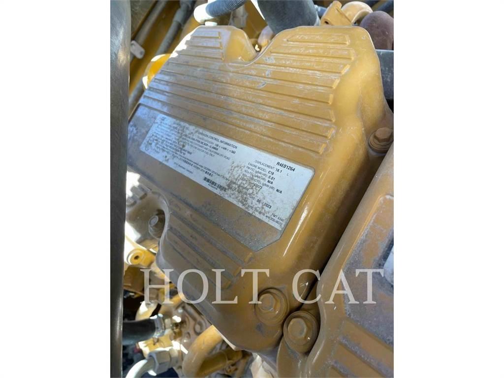 CAT RM600 Asphalt-Recycler