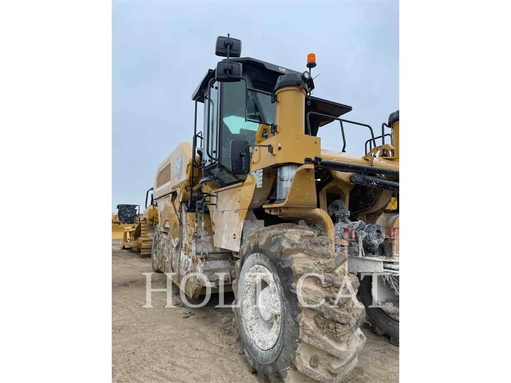 CAT RM600 CAB Asphalt-Recycler