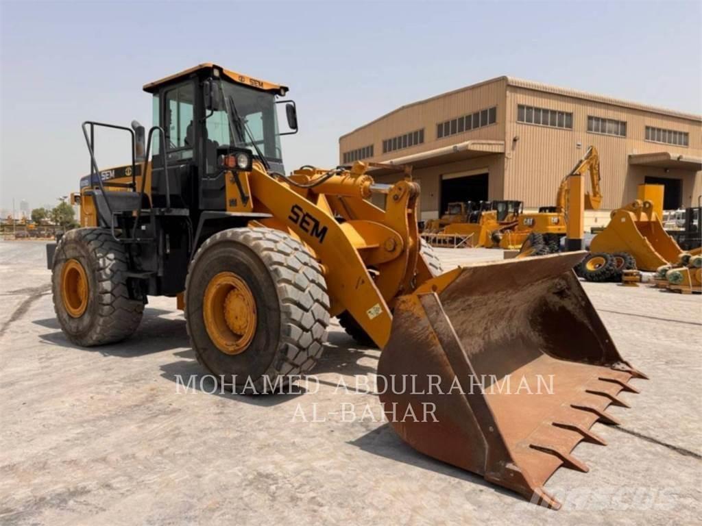 CAT SEM655D Radlader