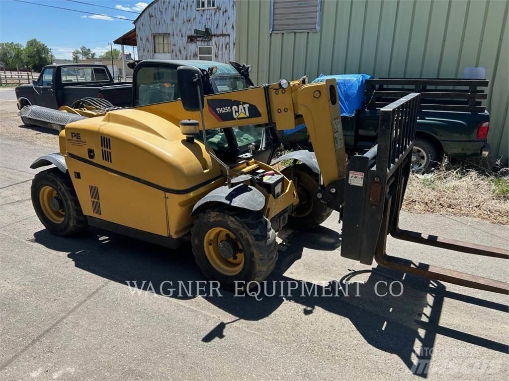 CAT TH255 Teleskoplader