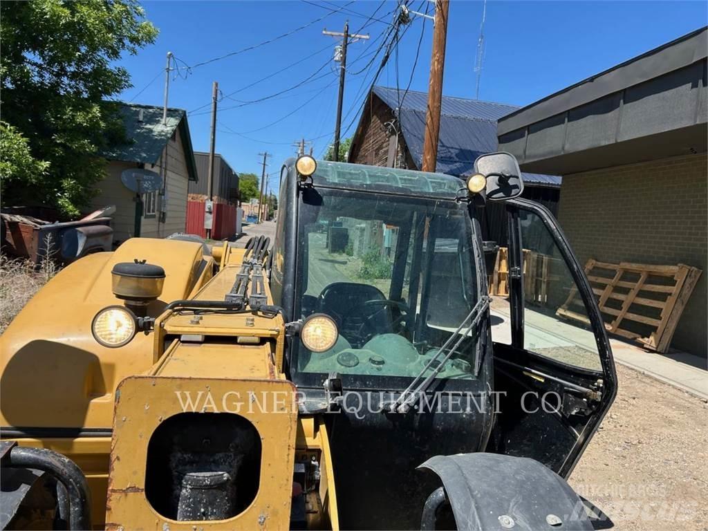 CAT TH255 Teleskoplader