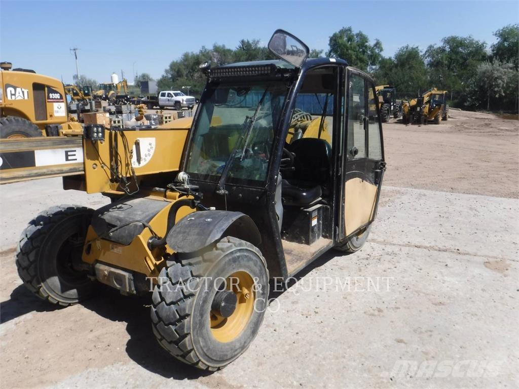 CAT TH255 Teleskoplader