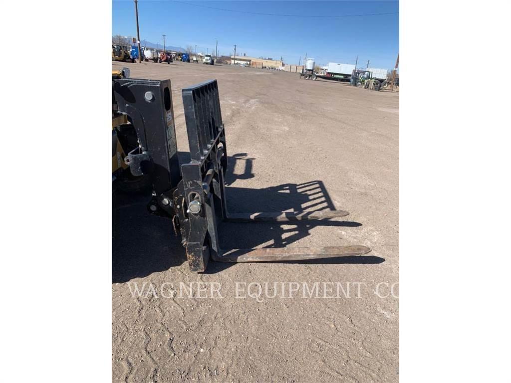 CAT TH255C Teleskoplader