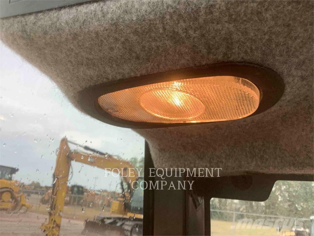 CAT TH255C Teleskoplader