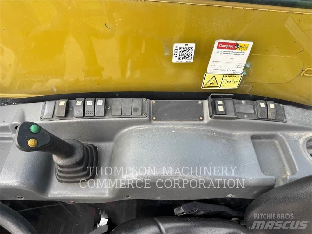 CAT TH255C Teleskoplader