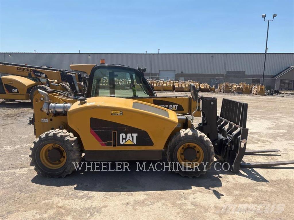 CAT TH255C CB Teleskoplader