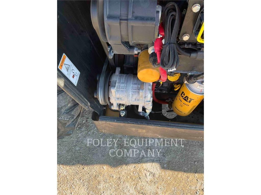 CAT TH255CC Teleskoplader