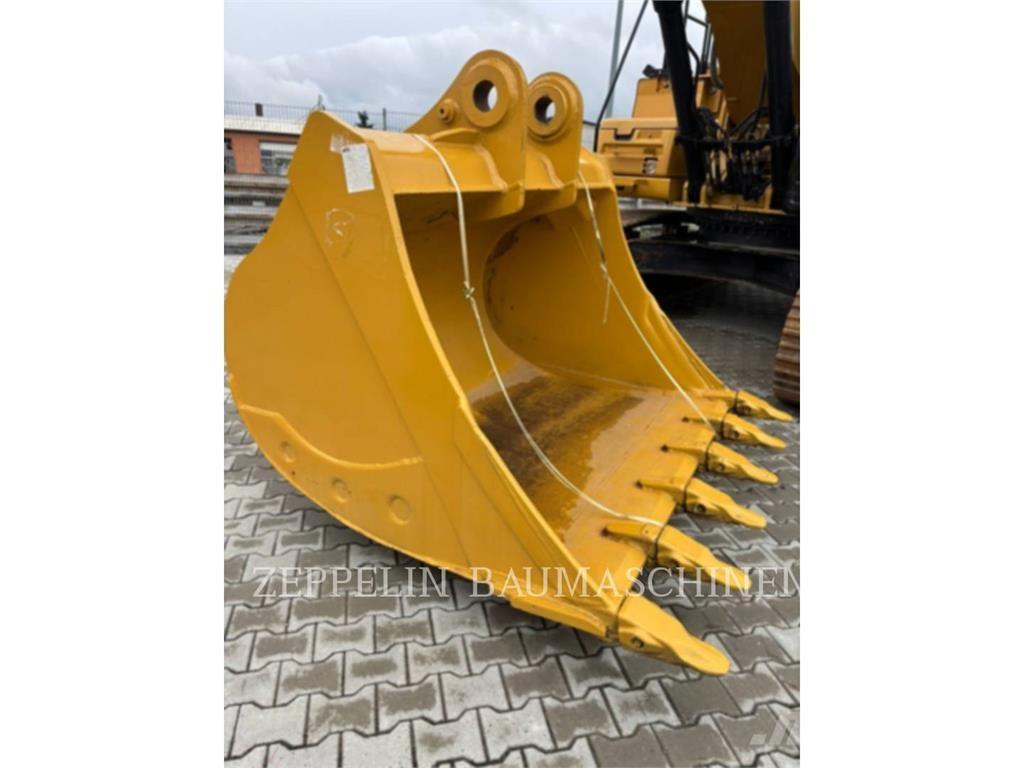 CAT TL2000 Schaufeln