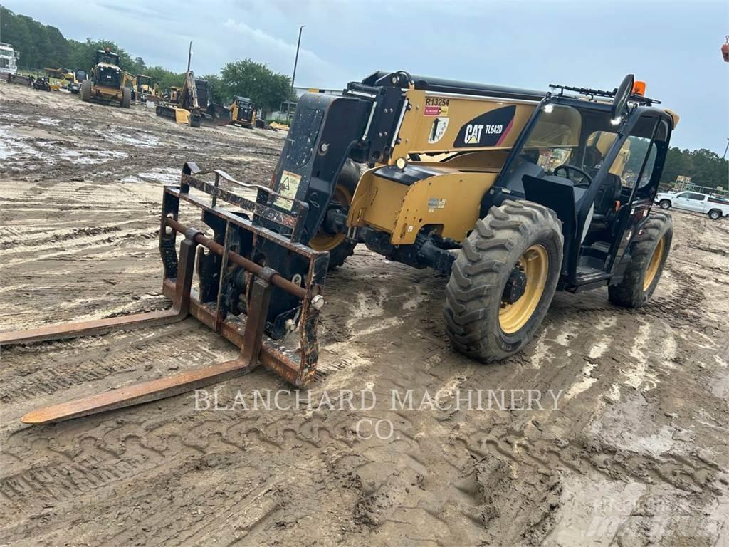 CAT TL642D Teleskoplader