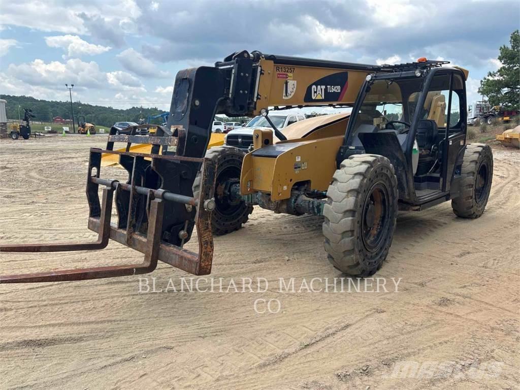 CAT TL642D Teleskoplader