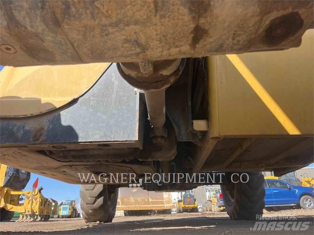 CAT TL943 Teleskoplader