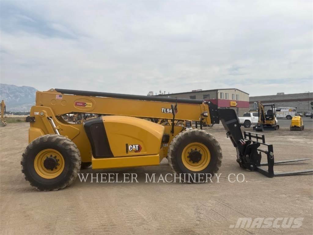 CAT TL943 CAN Teleskoplader