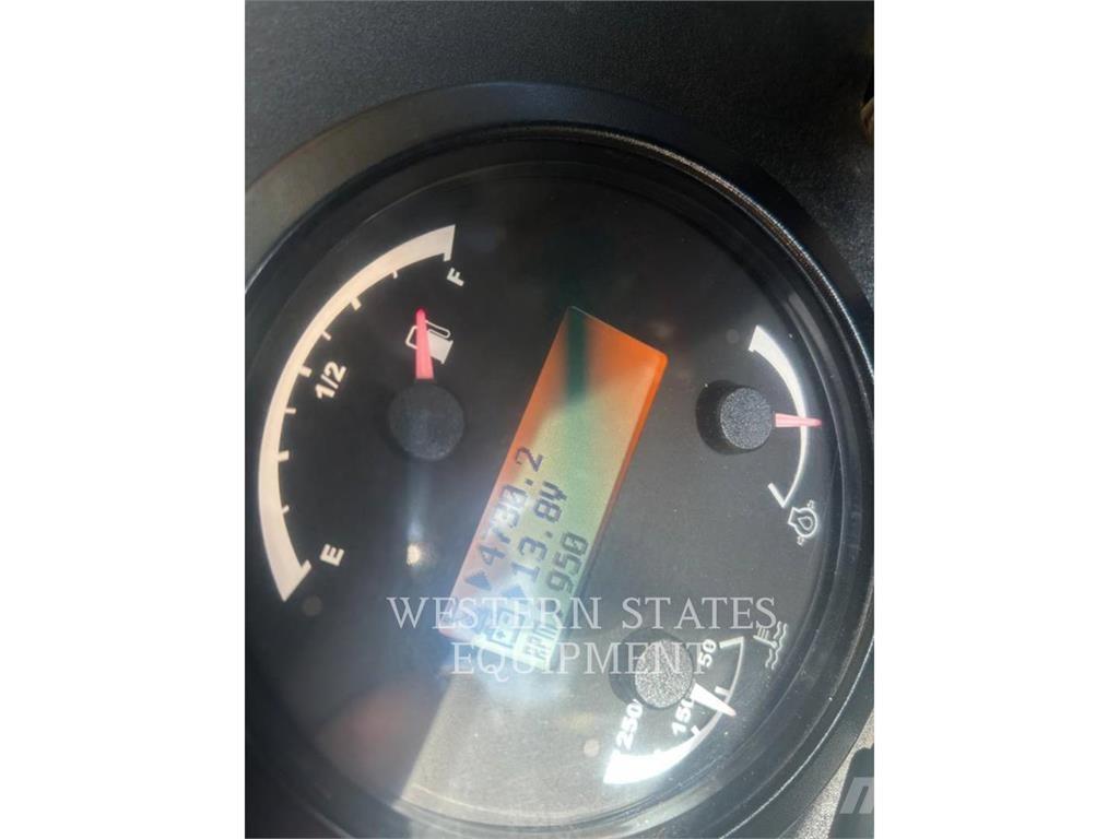 CAT TL943C Teleskoplader