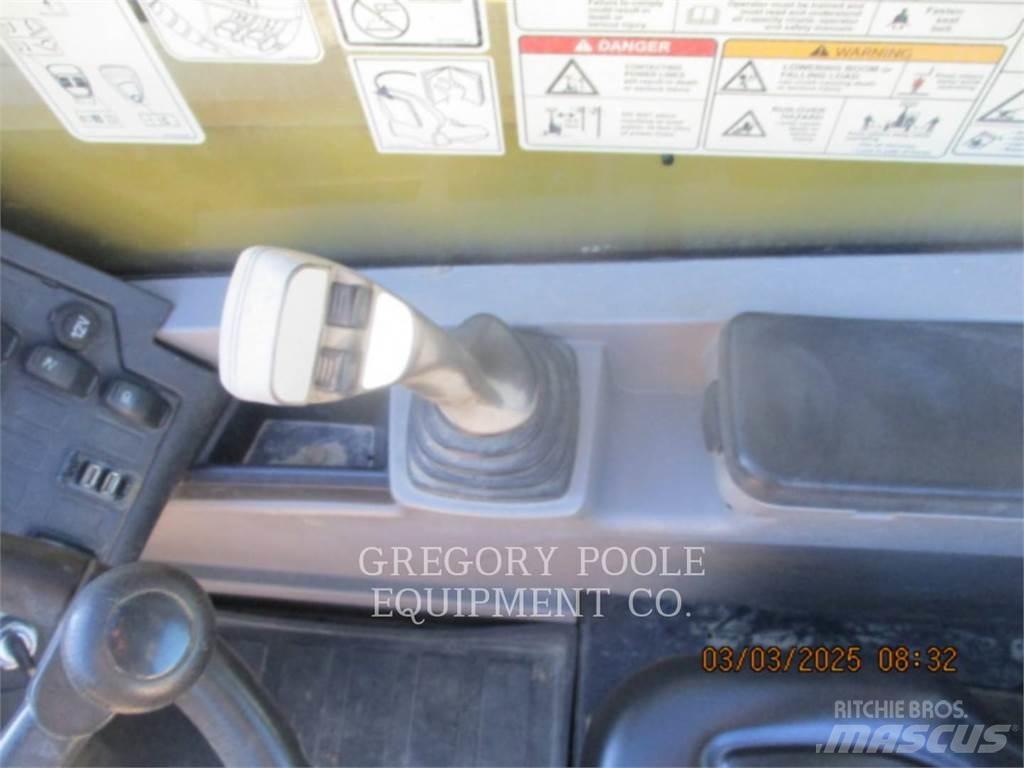 CAT TL943D Teleskoplader