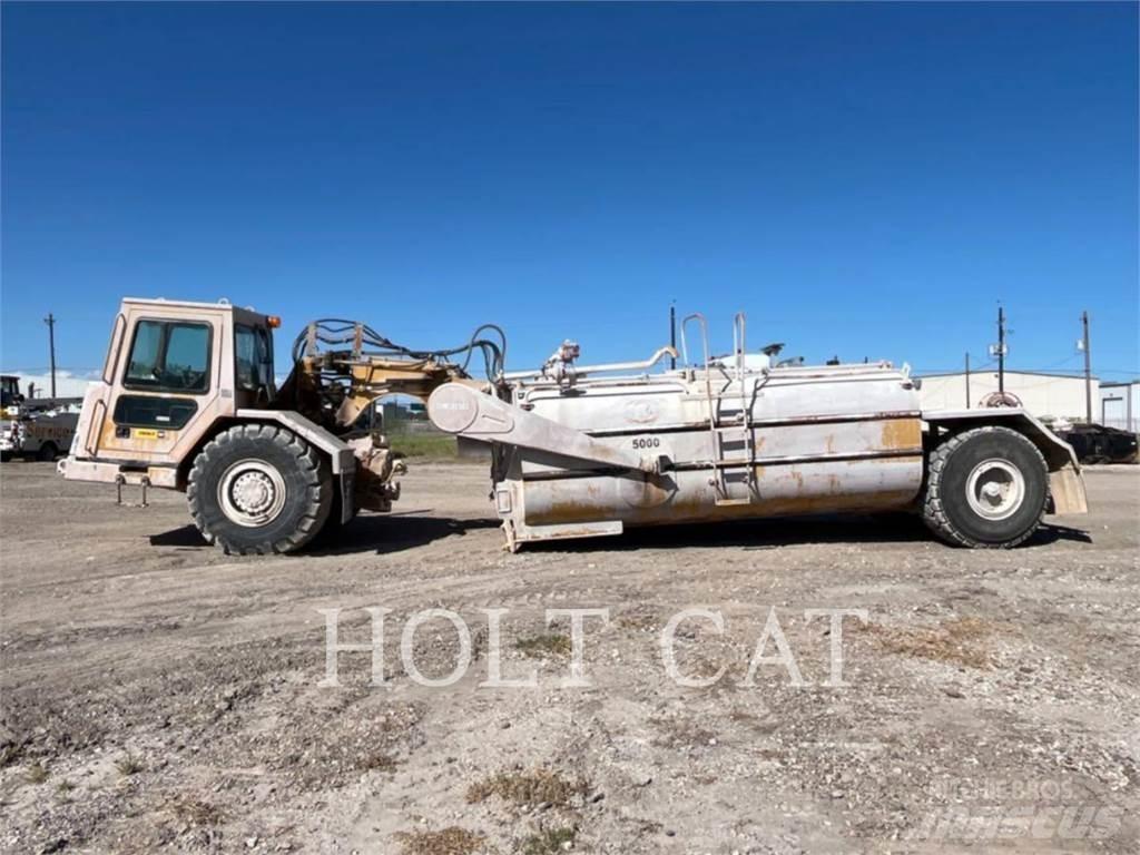 CAT W00 613CII Schaber