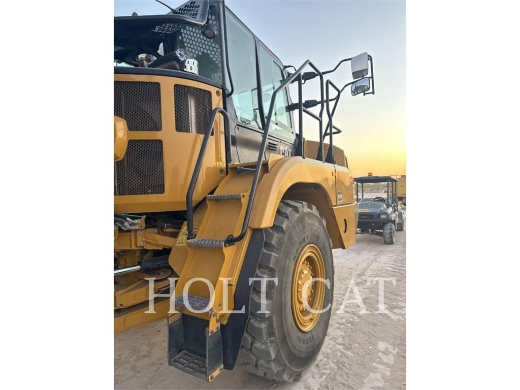 CAT W00 725 Tankwagen