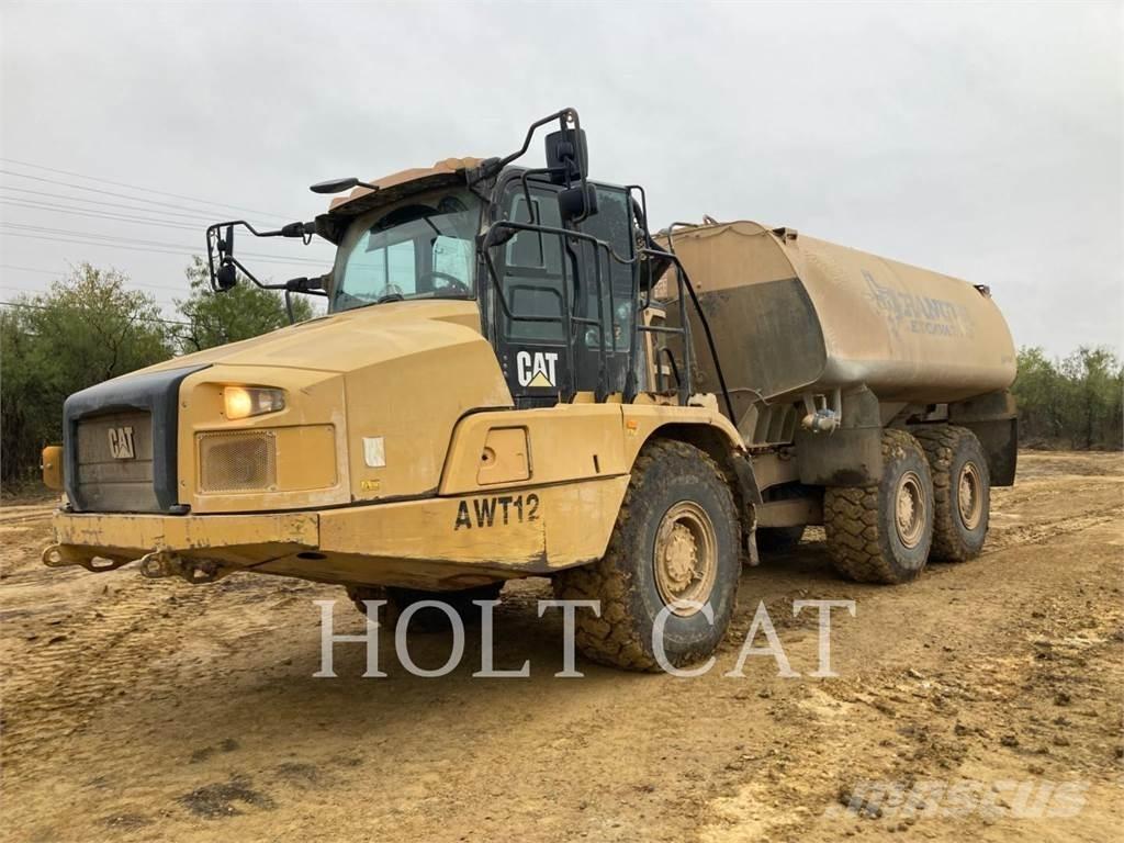 CAT W00 730 Dumper - Knickgelenk