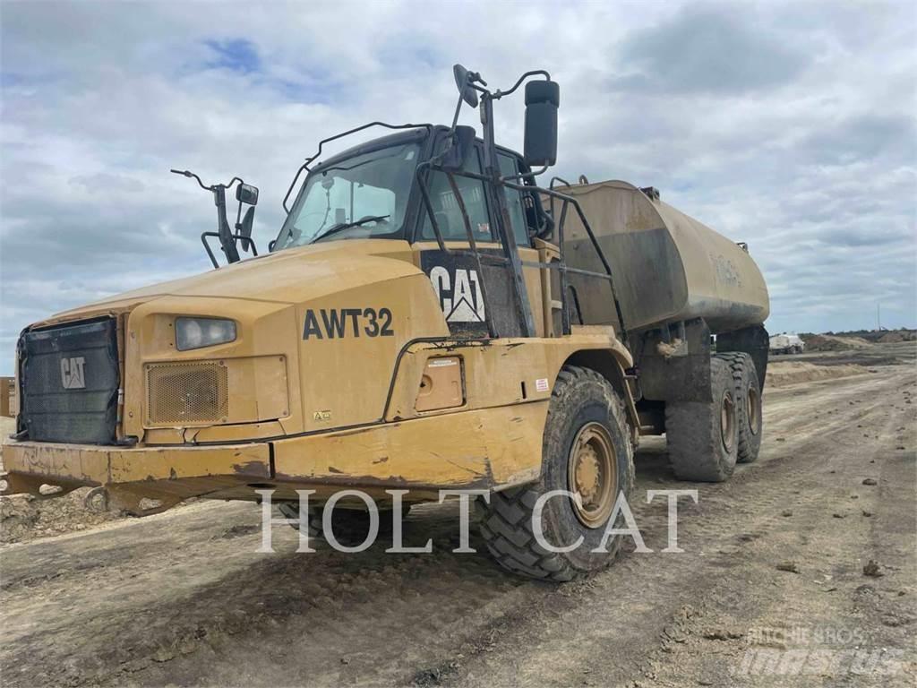 CAT W00 730C Dumper - Knickgelenk
