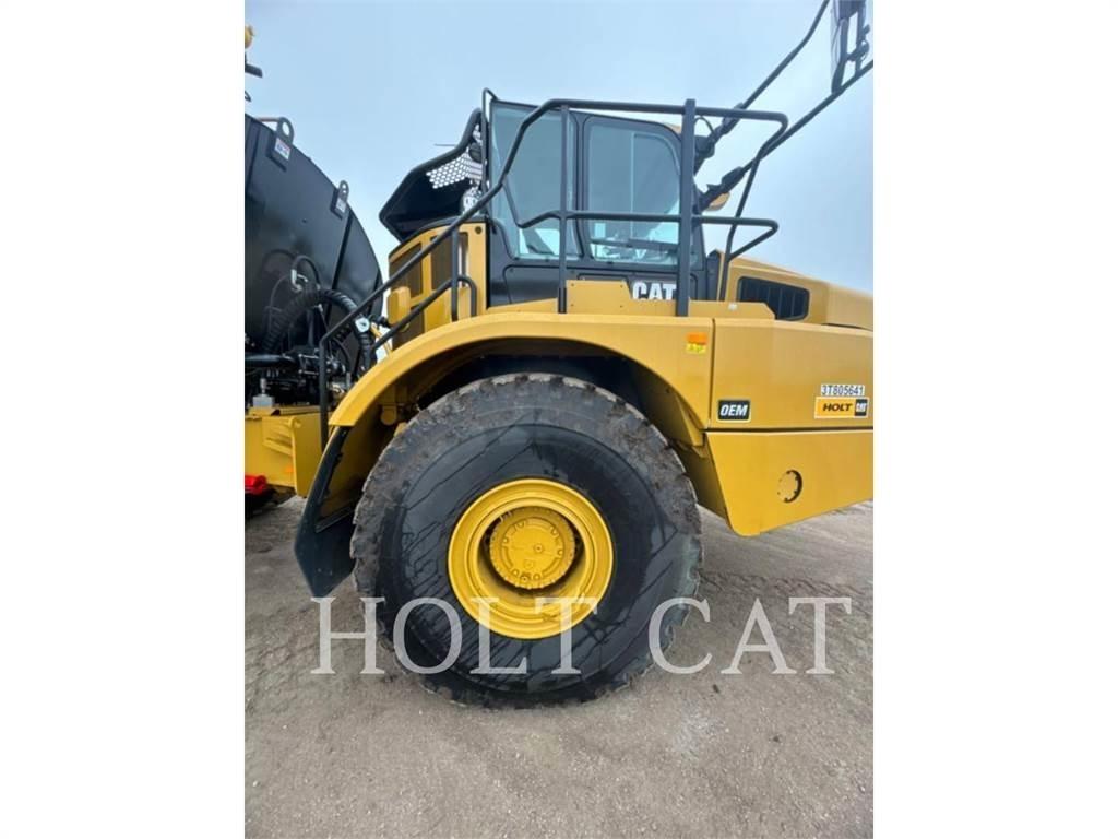 CAT W00 740GC Tankwagen