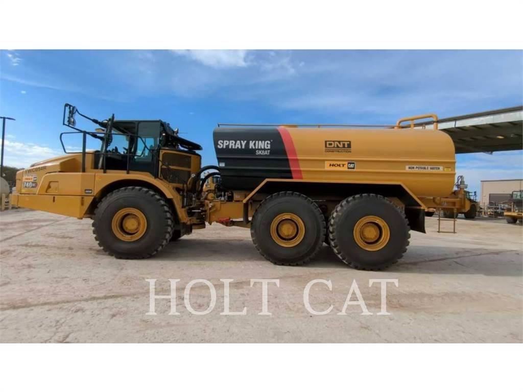 CAT W00 740GC Tankwagen