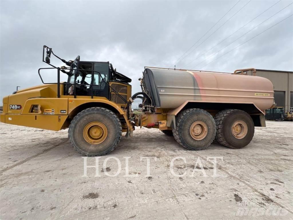 CAT W00 740GC Tankwagen