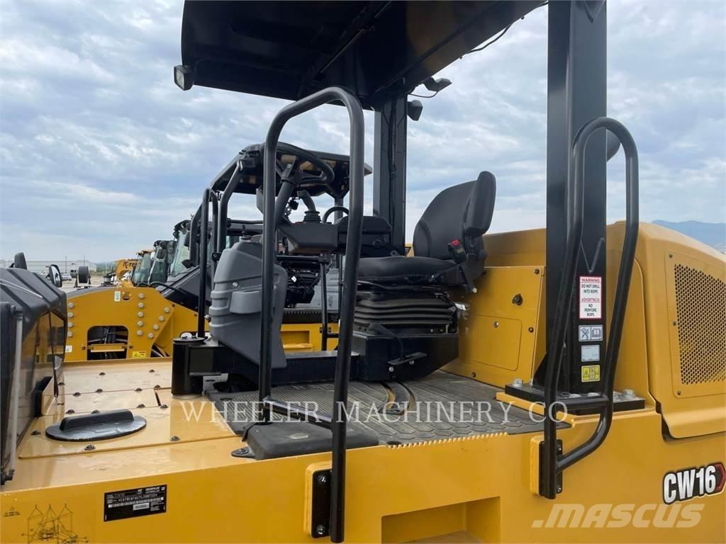 CAT W16 Gummiradwalzen