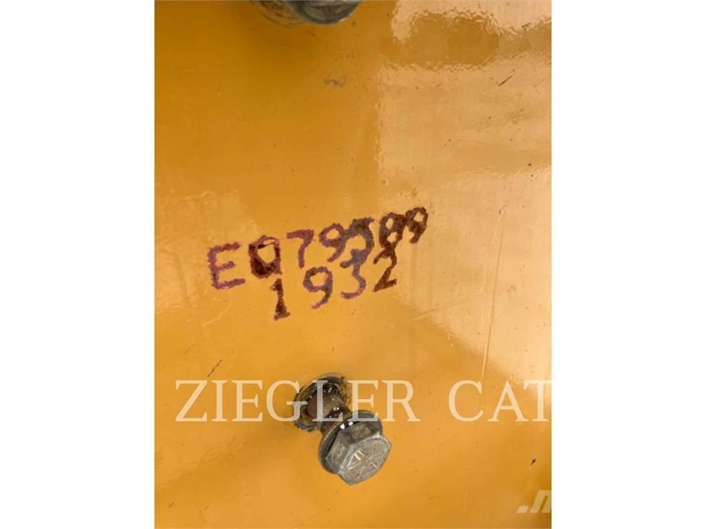 CAT WT-MG Grader