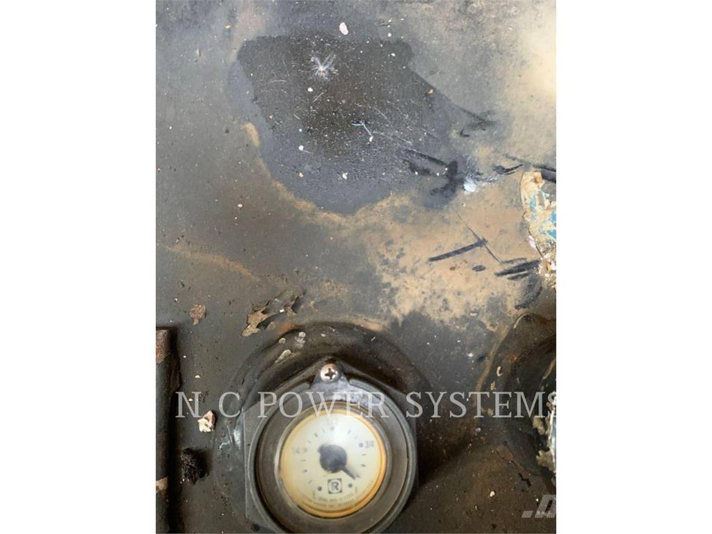 CAT XQ 300 Andere Generatoren