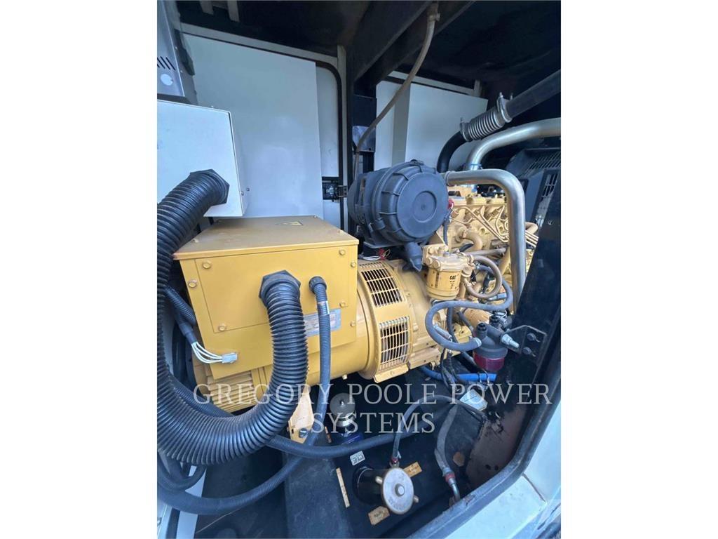 CAT XQ30 Andere Generatoren