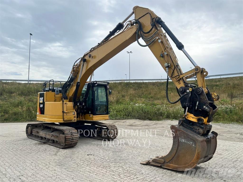 Caterpillar 325FLCR Raupenbagger