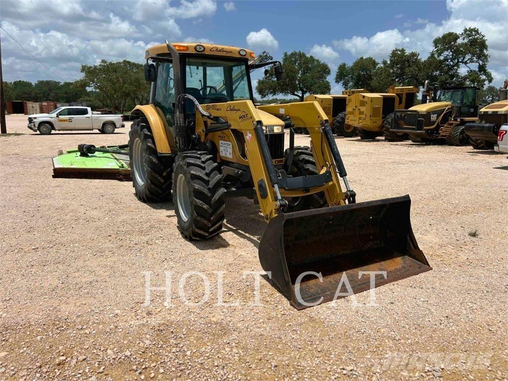 Challenger MT455B Traktoren