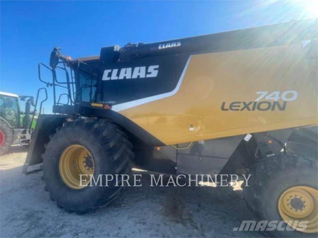 Claas LEXION 740 Sonstige Grünlandgeräte