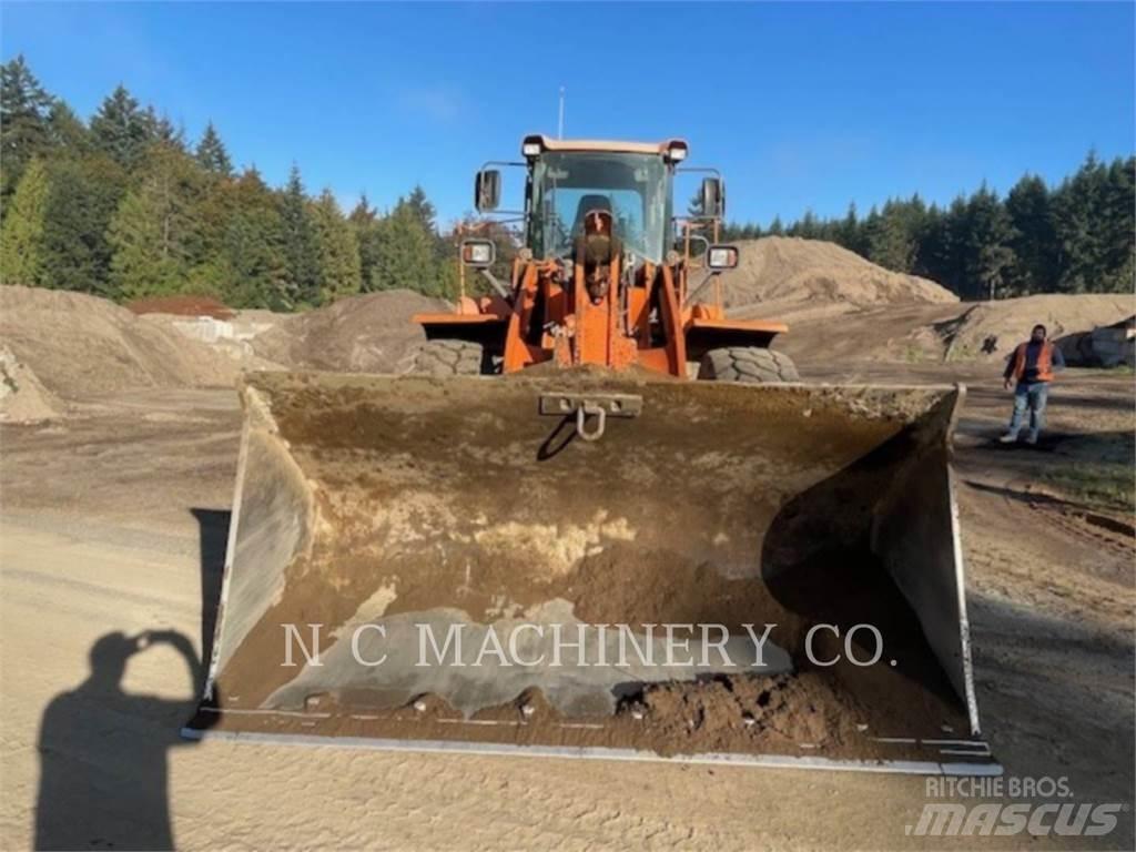 Doosan DL420-3 Radlader