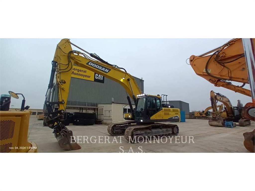Doosan DX300 Raupenbagger