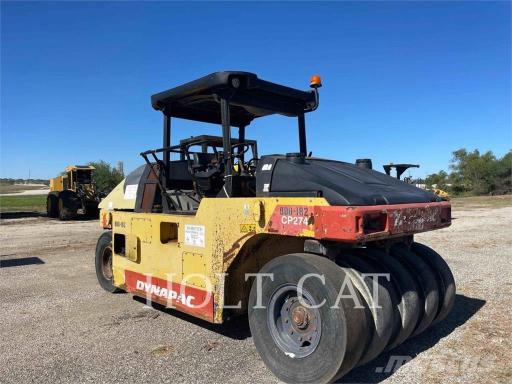 Dynapac CP274 Gummiradwalzen