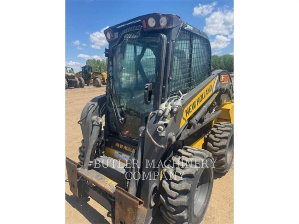 Ford / New Holland L318 Kompaktlader