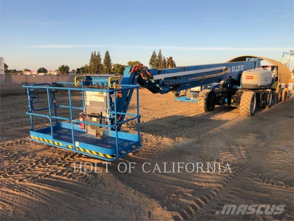 Genie BOOM S125 Gelenkteleskoparbeitsbühnen