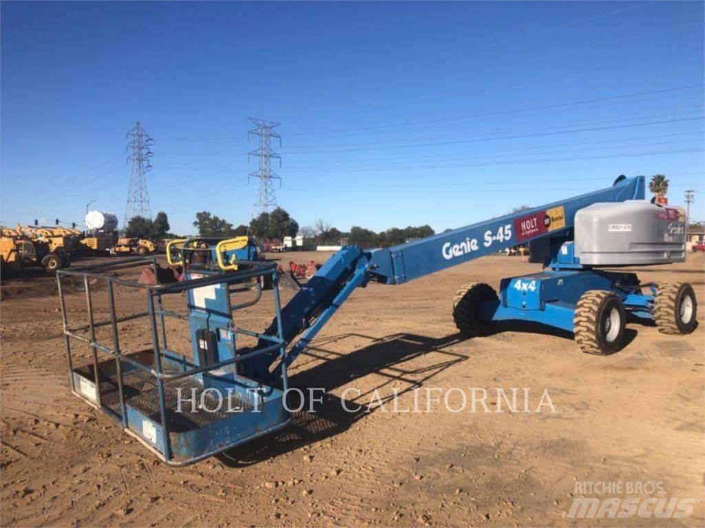 Genie BOOM S45 Gelenkteleskoparbeitsbühnen