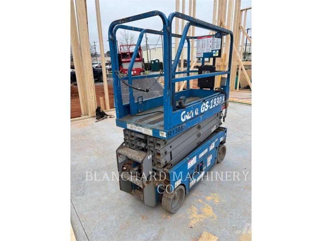 Genie GS1930 Scheren-Arbeitsbühnen