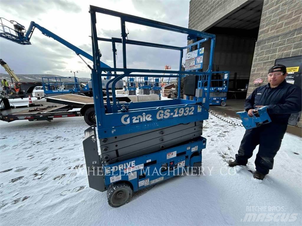Genie GS1932 Scheren-Arbeitsbühnen