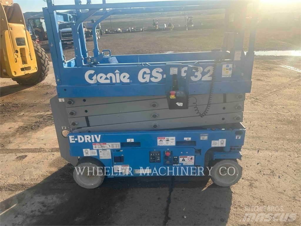 Genie GS1932 Scheren-Arbeitsbühnen