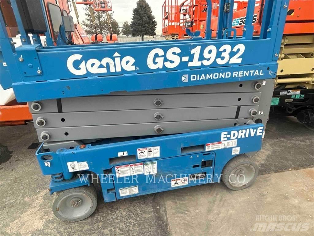Genie GS1932 Scheren-Arbeitsbühnen