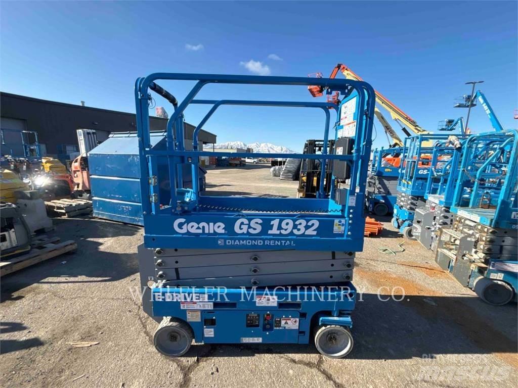 Genie GS1932 Scheren-Arbeitsbühnen