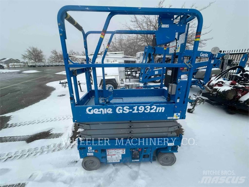 Genie GS1932M Scheren-Arbeitsbühnen