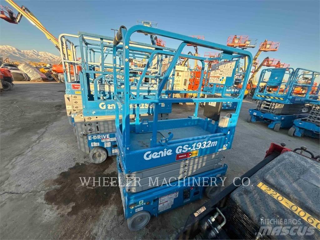 Genie GS1932M Scheren-Arbeitsbühnen