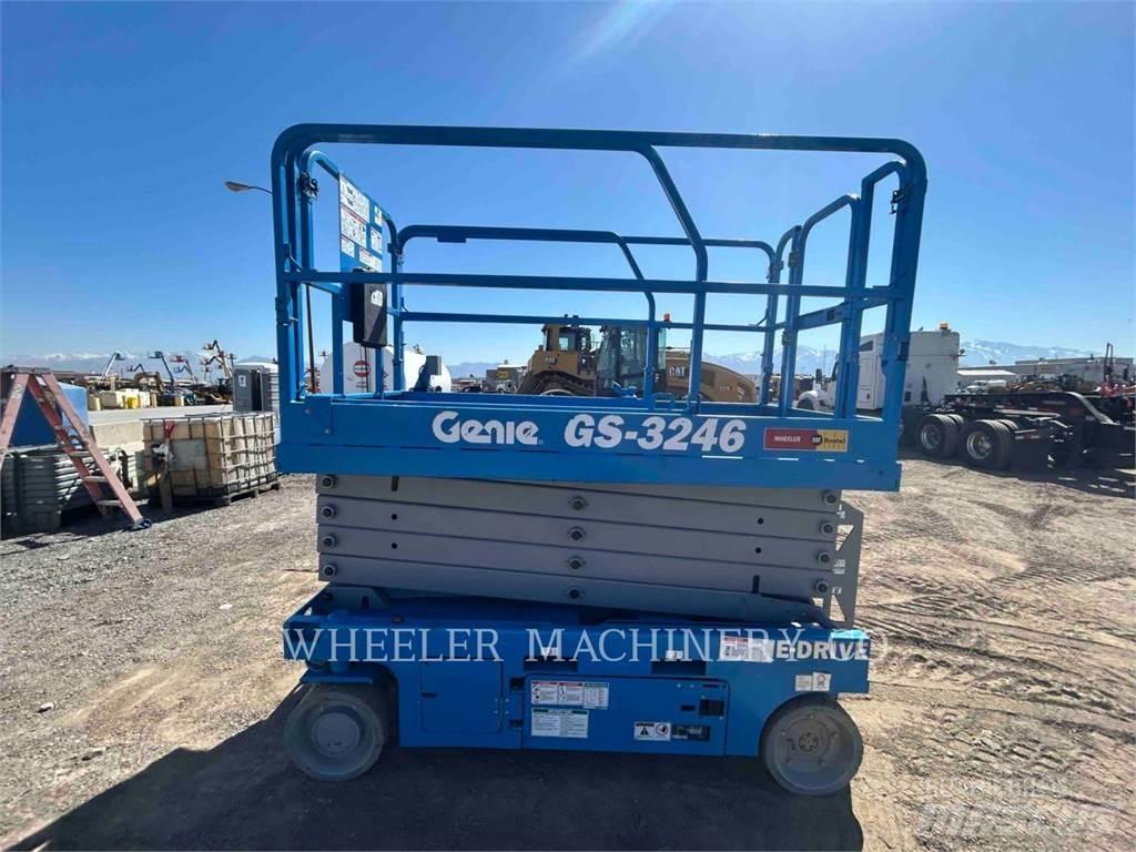 Genie GS3246 Scheren-Arbeitsbühnen