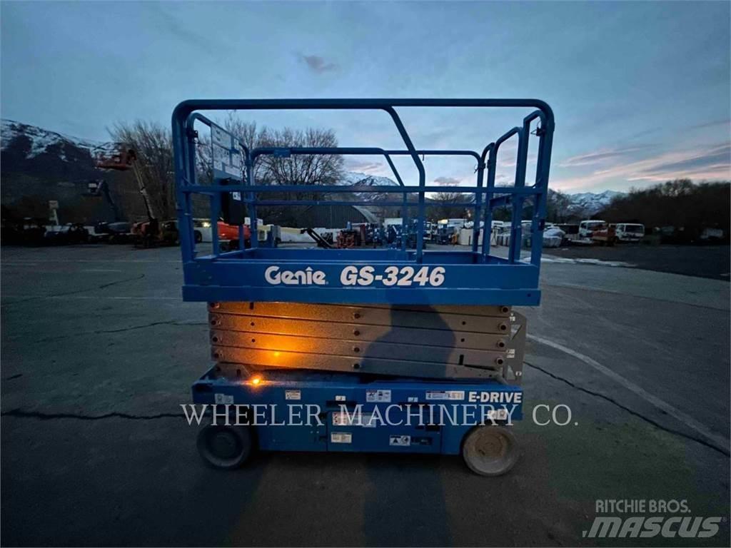 Genie GS3246 Scheren-Arbeitsbühnen