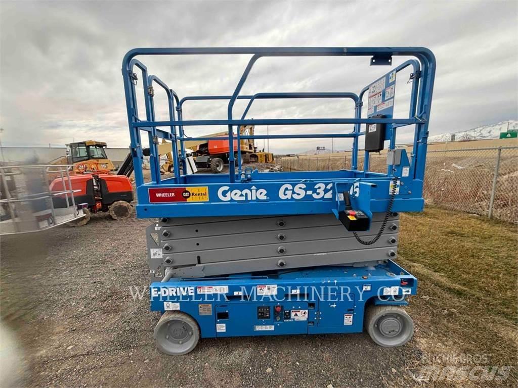 Genie GS3246 Scheren-Arbeitsbühnen