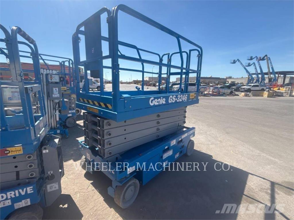 Genie GS3246 Scheren-Arbeitsbühnen