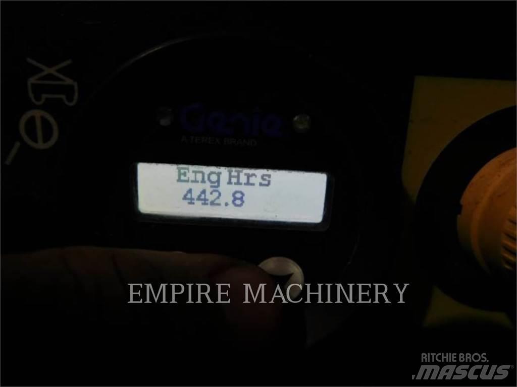 Genie GS3369 RT Gelenkteleskoparbeitsbühnen